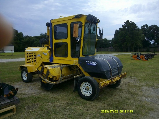 2014 Superior Broom DT80J Ser #814939
