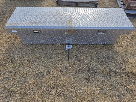 Diamond Plate Aluminum Pick Up Tool Box, Small Aluminum