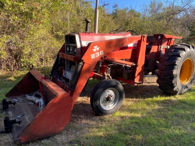 Massy Ferguson 275