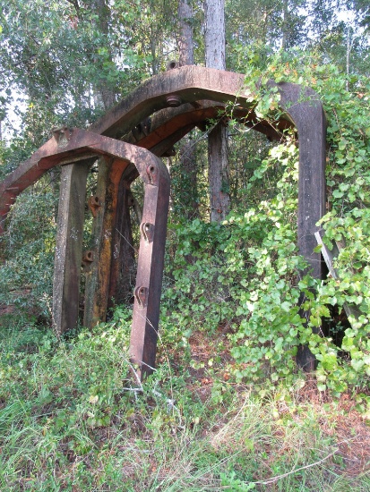 DOZER BLADE MOUNTS