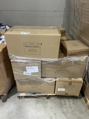 Pallet of Light Fixtures