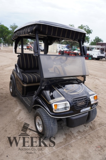 CLUB CAR GOLF CART (R)