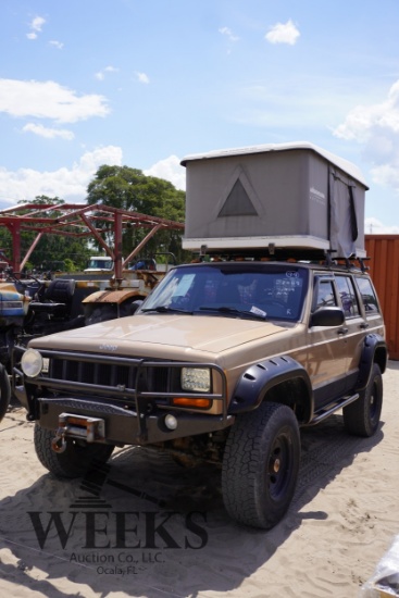 JEEP CHEROKEE (R)