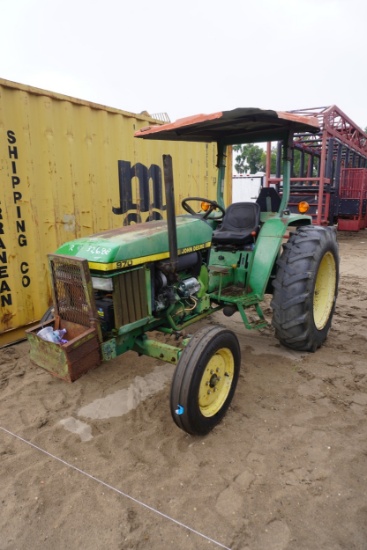 John Deere 970 W/Canopy