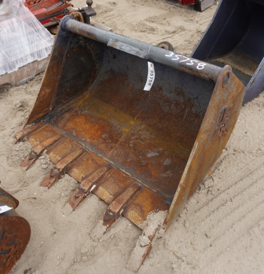 Wide Excavator Bucket