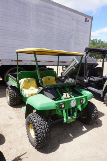 John Deere Gator 4x2