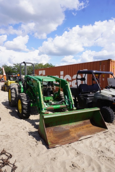 John Deere 5055e 4x4