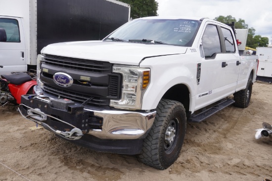 Ford F250 4x4 Crew Cab