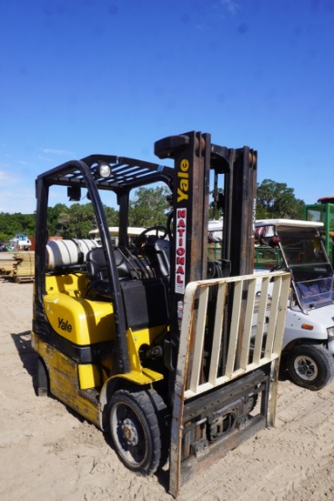 Yale Hardtire Forklift