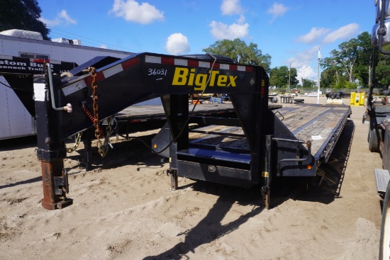 40ft Gooseneck Tl W/Ramps