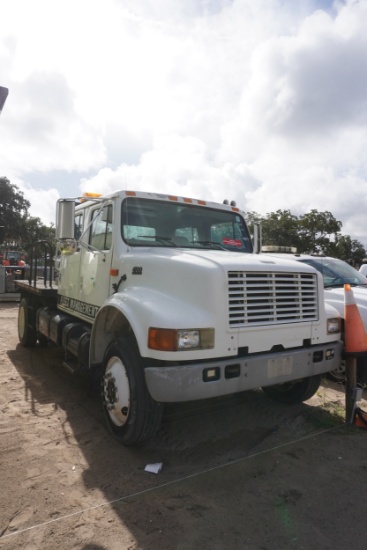 International 4700 Dt408