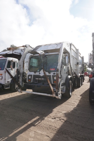 Mack Garbage Truck 2019