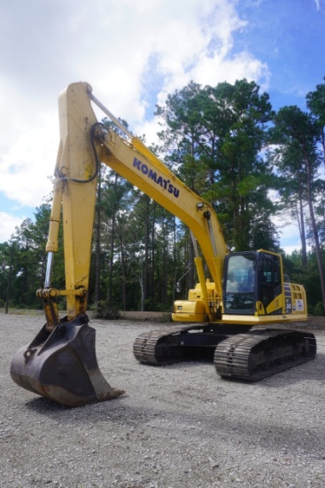 KOMATSU PC240LC EXCAVATOR