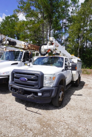 2016 Ford F550 Bkt Truck