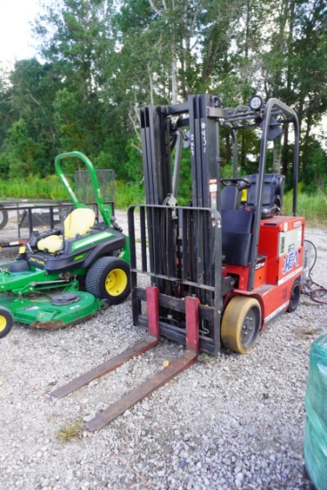 Raymond Electric Forklift