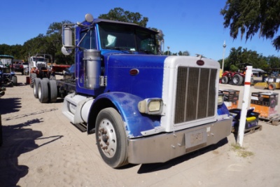 Peterbuilt 379 2004 Blue