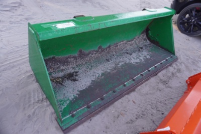 John Deere Bucket