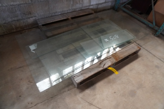 PALLET OF GLASS PANELS