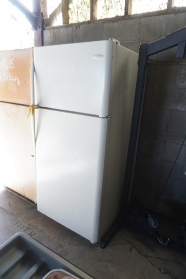 FRIDGIDAIRE REFRIGERATOR