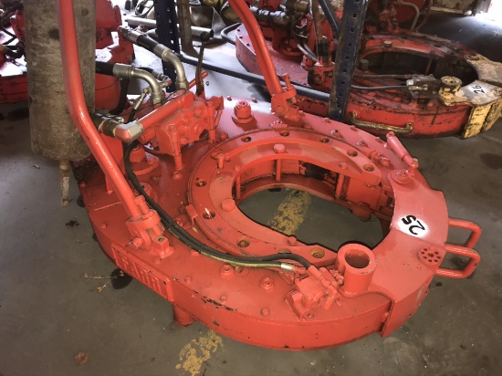 Farr 13 3/8" Hydraulic Casing Tong
