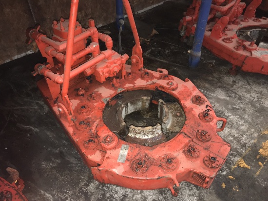 Lamb 9 5/8" Hydraulic Casing Tong