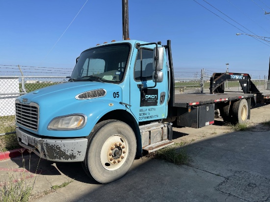 2014 Freightliner M2-106 S/A Flatbed Truck, p/b Diesel Engine, Single Cab, Automatic Transmission, P