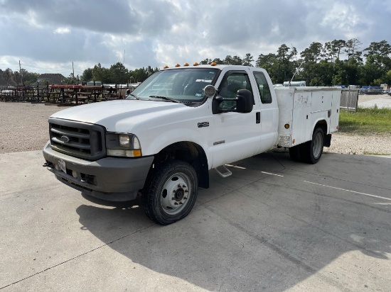 2003 Ford F450 XL Super Duty Ext Cab Dually Pickup p/b Powerstroke V8 Diesel Engine, A/T, Reading Wo