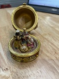 (6) Mark Roberts Christmas Crown Nativity Box 3 Kings, RETAIL $17; (12)  3.25