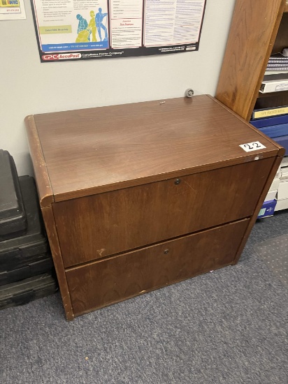 DEER PARK: Lateral File Cabinet; Shelf; (2) Vacuum Cleaners; Oasis Water Dispenser; Table; 2-Drawer
