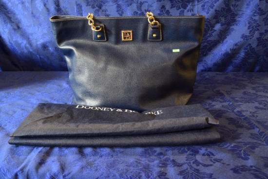 BLUE DOONEY & BOURKE PURSE!