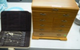 JEWELRY BOX AND JEWELRY!