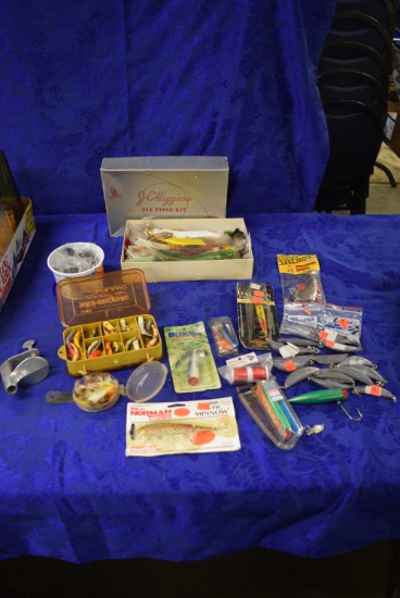 VINTAGE FISHING LURES AND TACKLE!