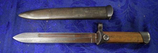 ITALIAN M 1938 FOLDING BAYONET!