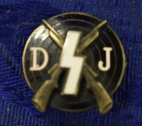 HITLER YOUTH DJ SHOOTING PIN!