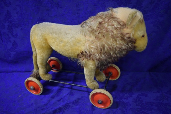 EARLY STEIFF LION RIDE-ON TOY!