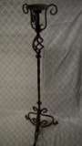 BEAUTIFUL IRON CANDLE STAND!