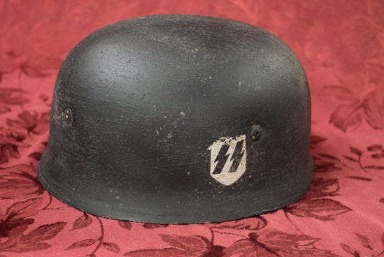 AMAZING WWII GERMAN SS HELMET!