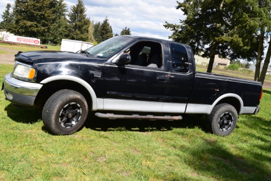 CAR/VEHICLE! 2000 FORD F150!