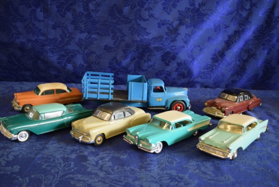 LOT OF VINTAGE TOY CARS!