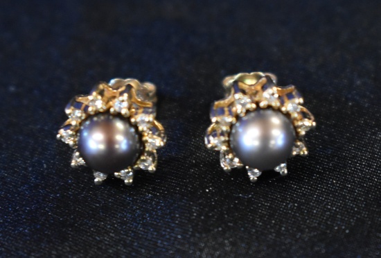 MIKIMOTO EARRINGS!