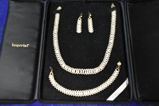 IMPERIAL PEARL 4 PIECE SET!