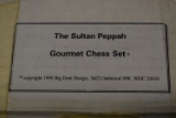 THE SULTAN PEPPAH GORMET CHESS SET!