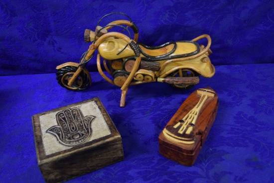 WOODEN HARLEY!