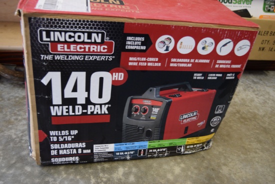 LINCOLN ELECTRIC WELDER! Case 20N019 Item 34