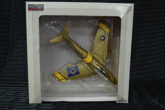 DIE CAST SABRE JET MODEL F86 AIRPLANE!