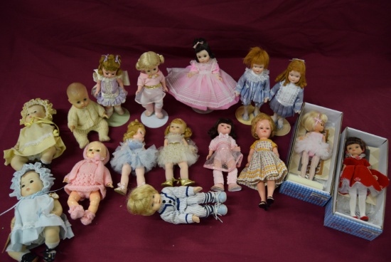 HIGHLY COLLECTABLE 8" DOLLS!