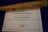 MICKEY MANTEL SIGNED BASEBALL BAT W / COA!