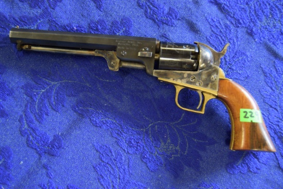 FIREARM/GUN REPLICA ARMS! BLACK POWDER