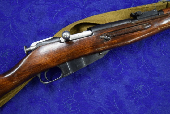 FIREARM/GUN MOSIN NAGANT! R2580
