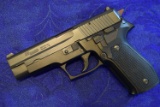 FIREARM/GUN SIG SAUER P226! H1618